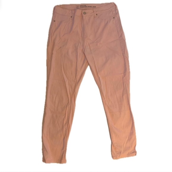 Light pink high rise sculpting skinny crop pants by nobo. - Picture 2 of 3